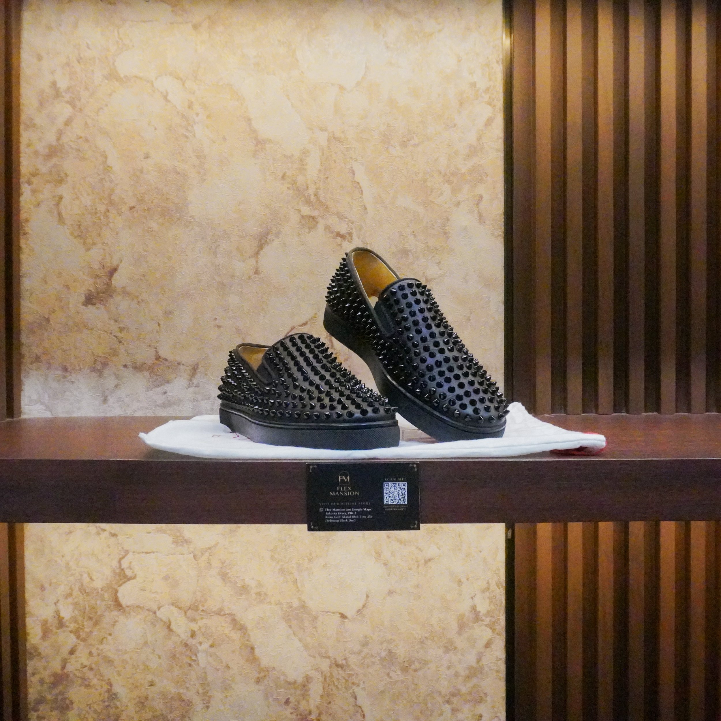 CL rollerboat calfskin black (new 19jt