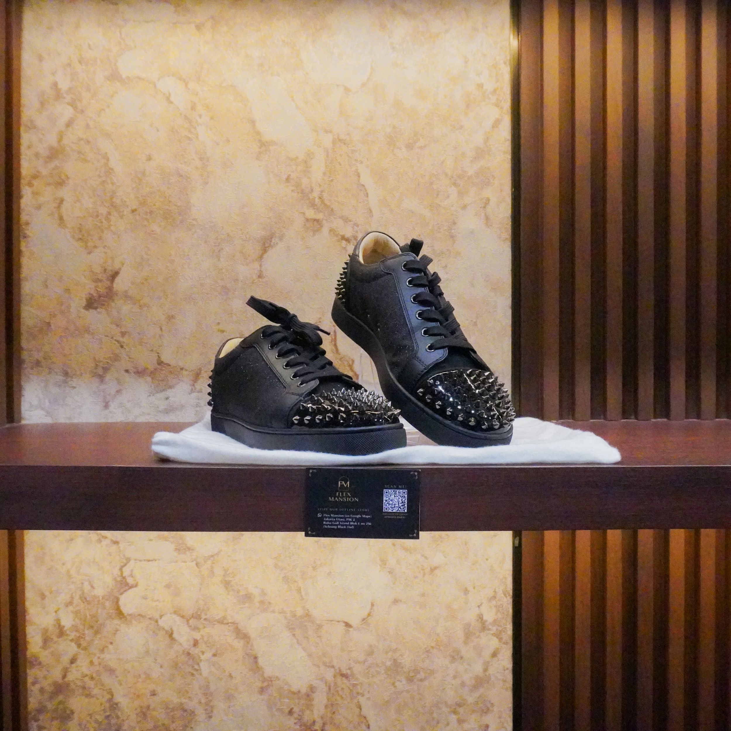 CL junior spikes glitter silver black (new 21jt