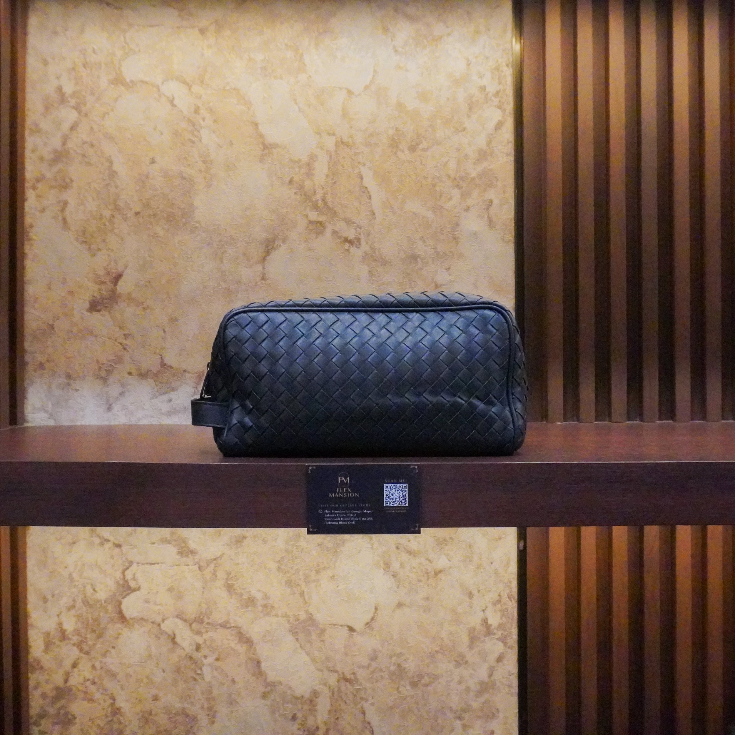 Bottega intrecciato travel pouch grey (new 25jt