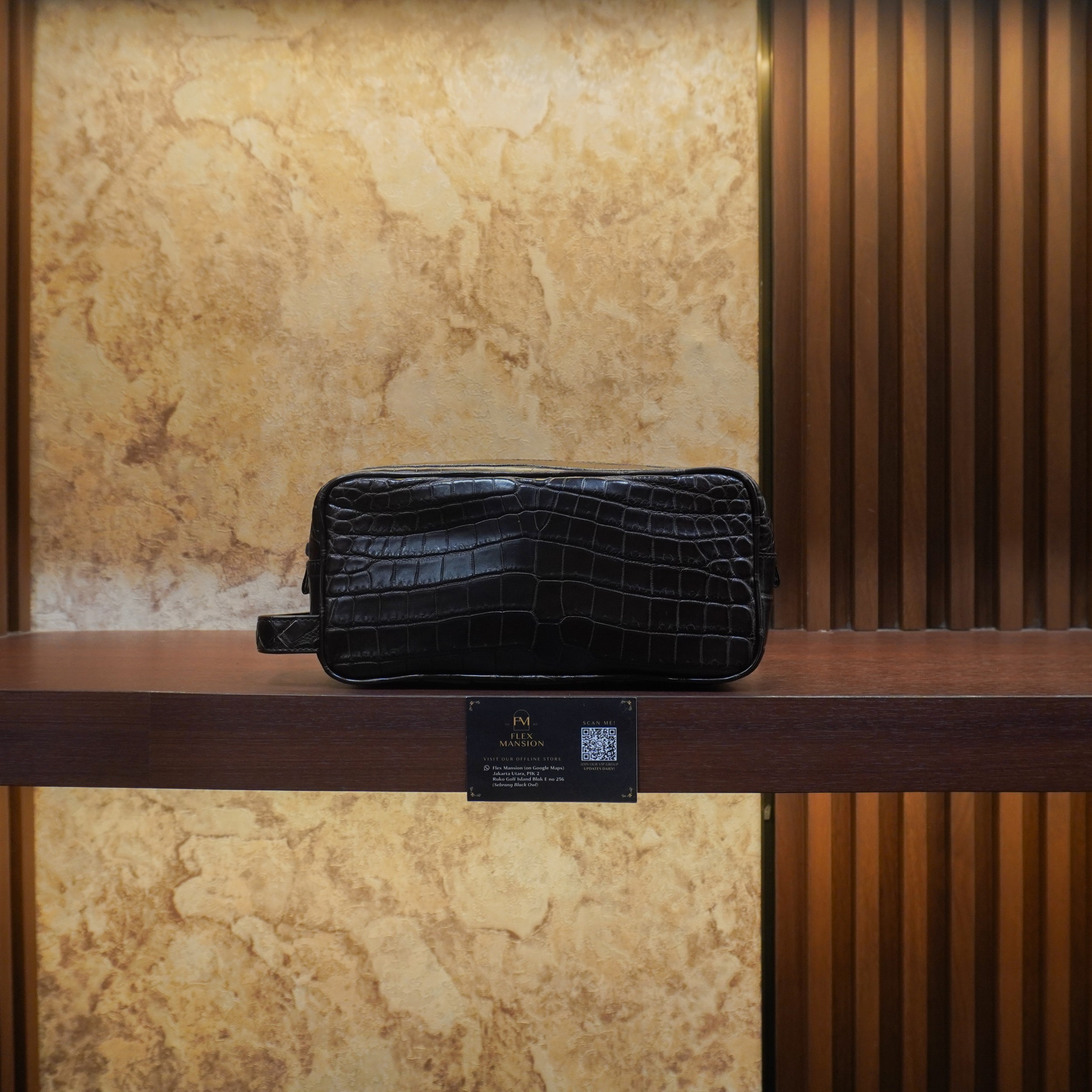 Bottega veneta Crocodile-Effect Leather Toiletry
