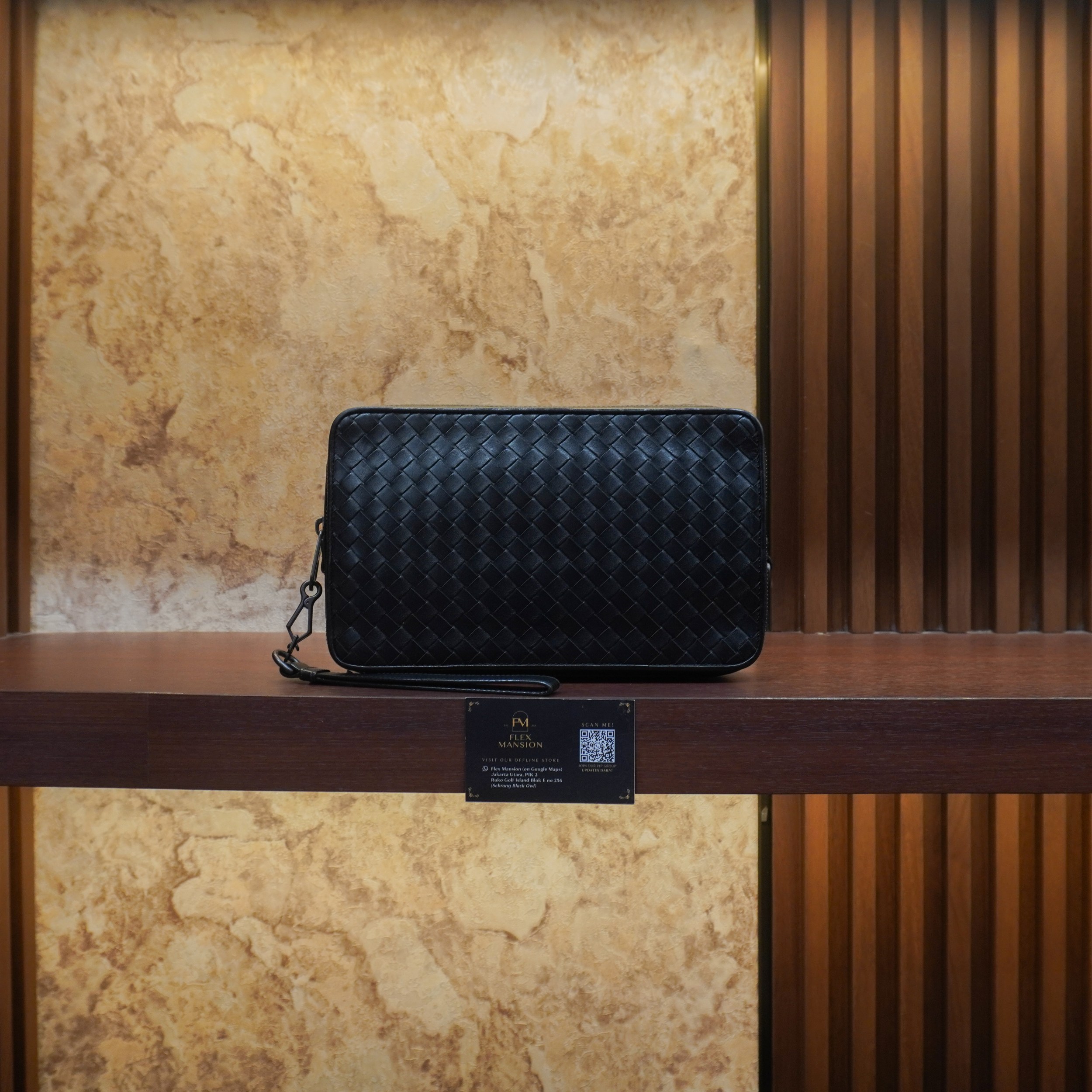 Bottega intrecciato woven pouch black