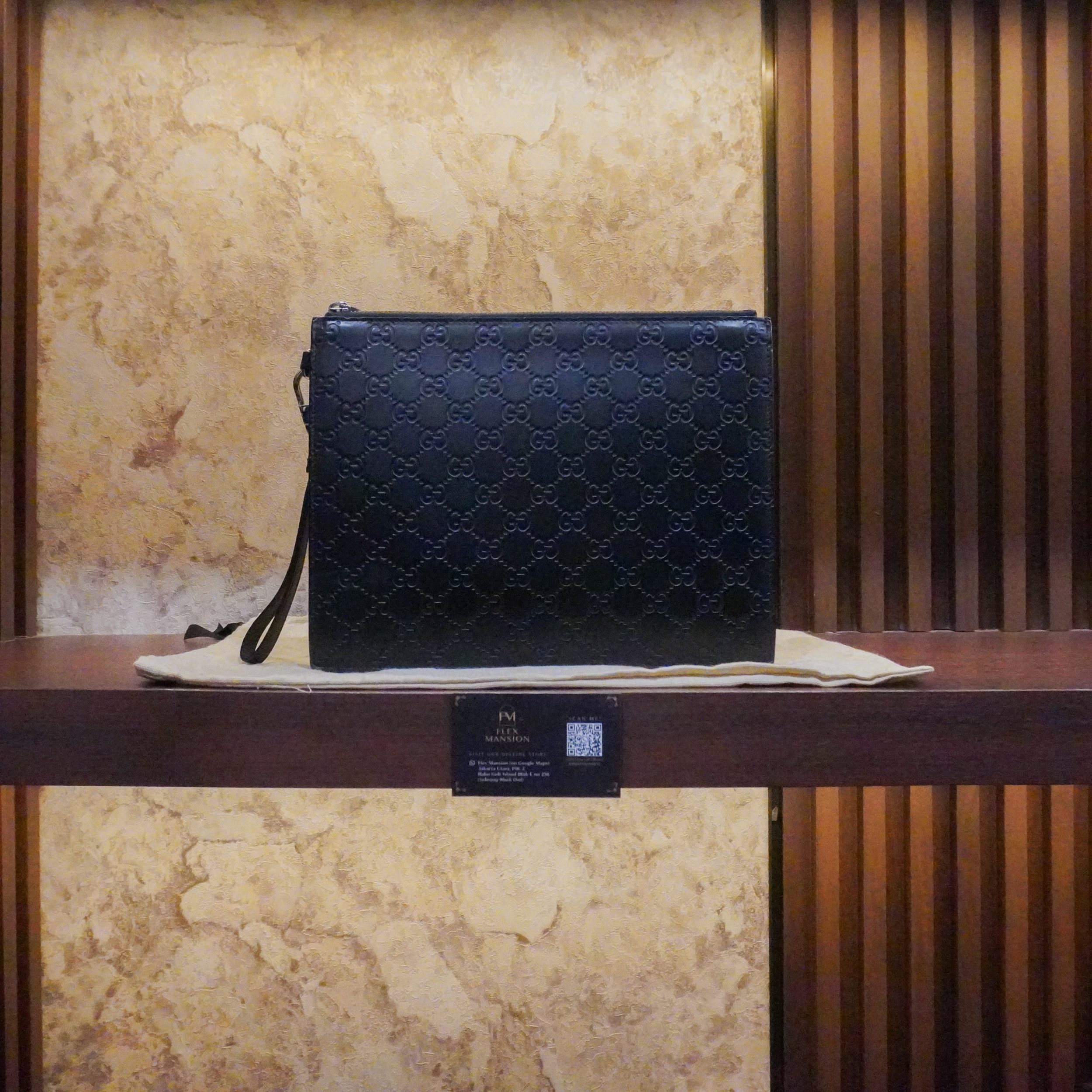 Gucci guccisima leather pouch (new 18jt
