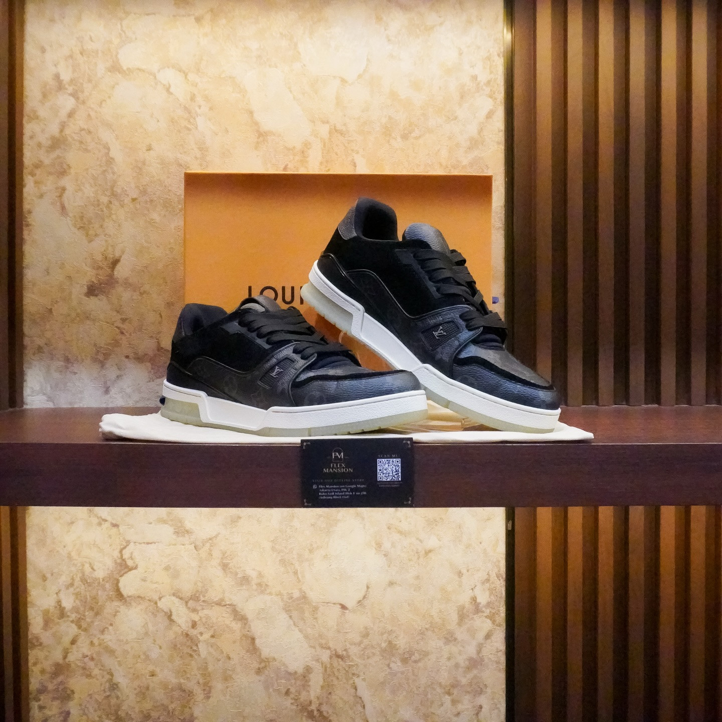 LV trainer monogram eclipse (new 22jt