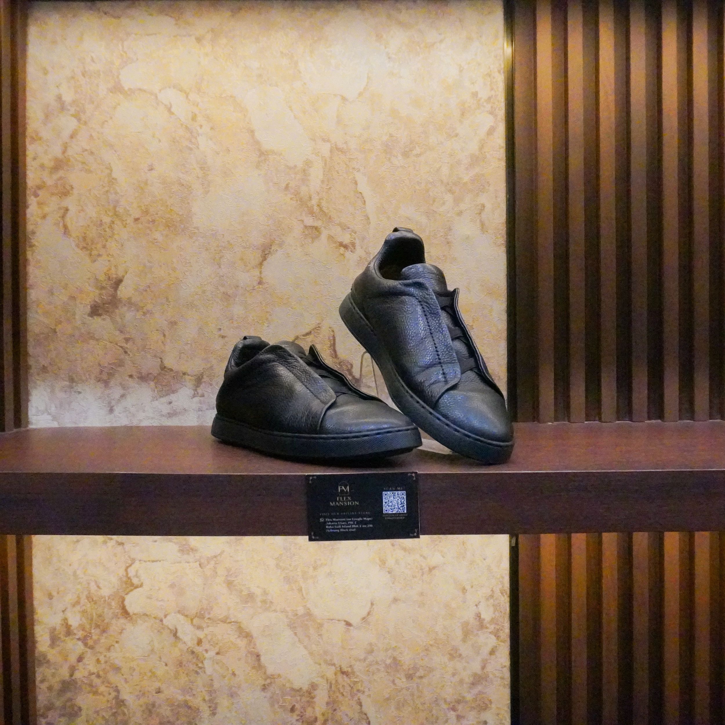 Zegna Triple stitch deerskin all black (new 25jt
