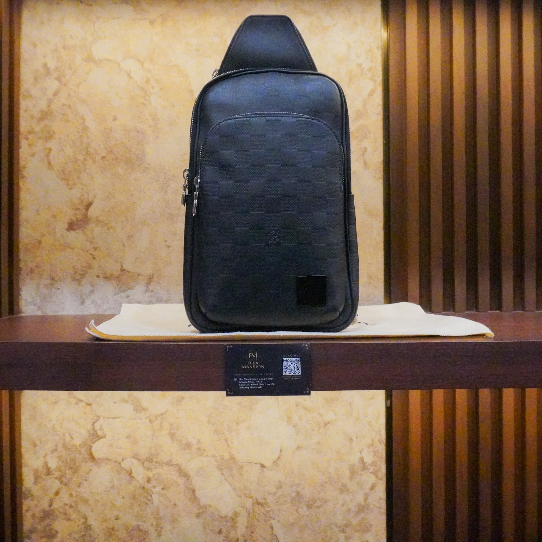Louis Vuitton Avenue slingbag Infini leather New Season (new 45jt