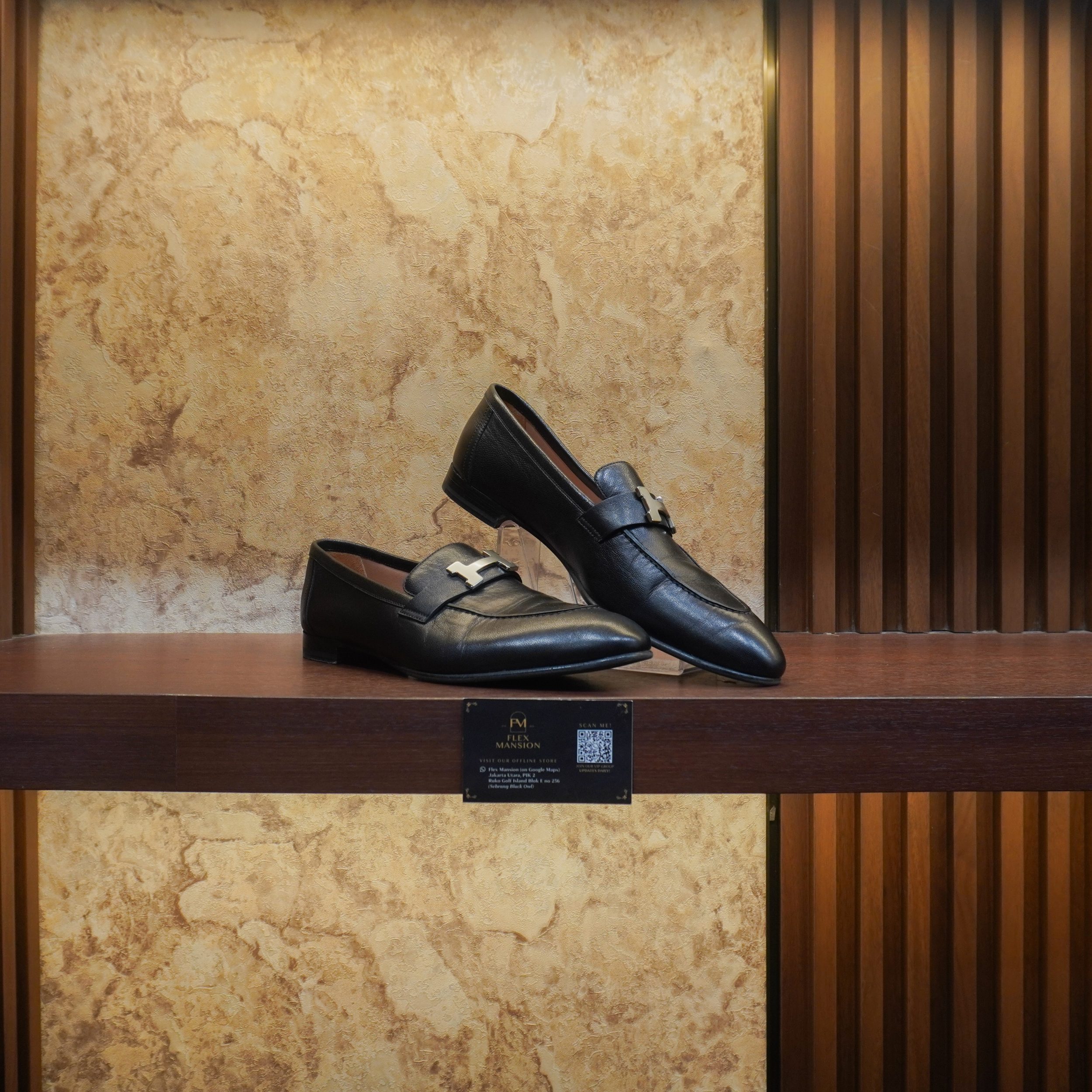 Hermes paris loafer calfskin black