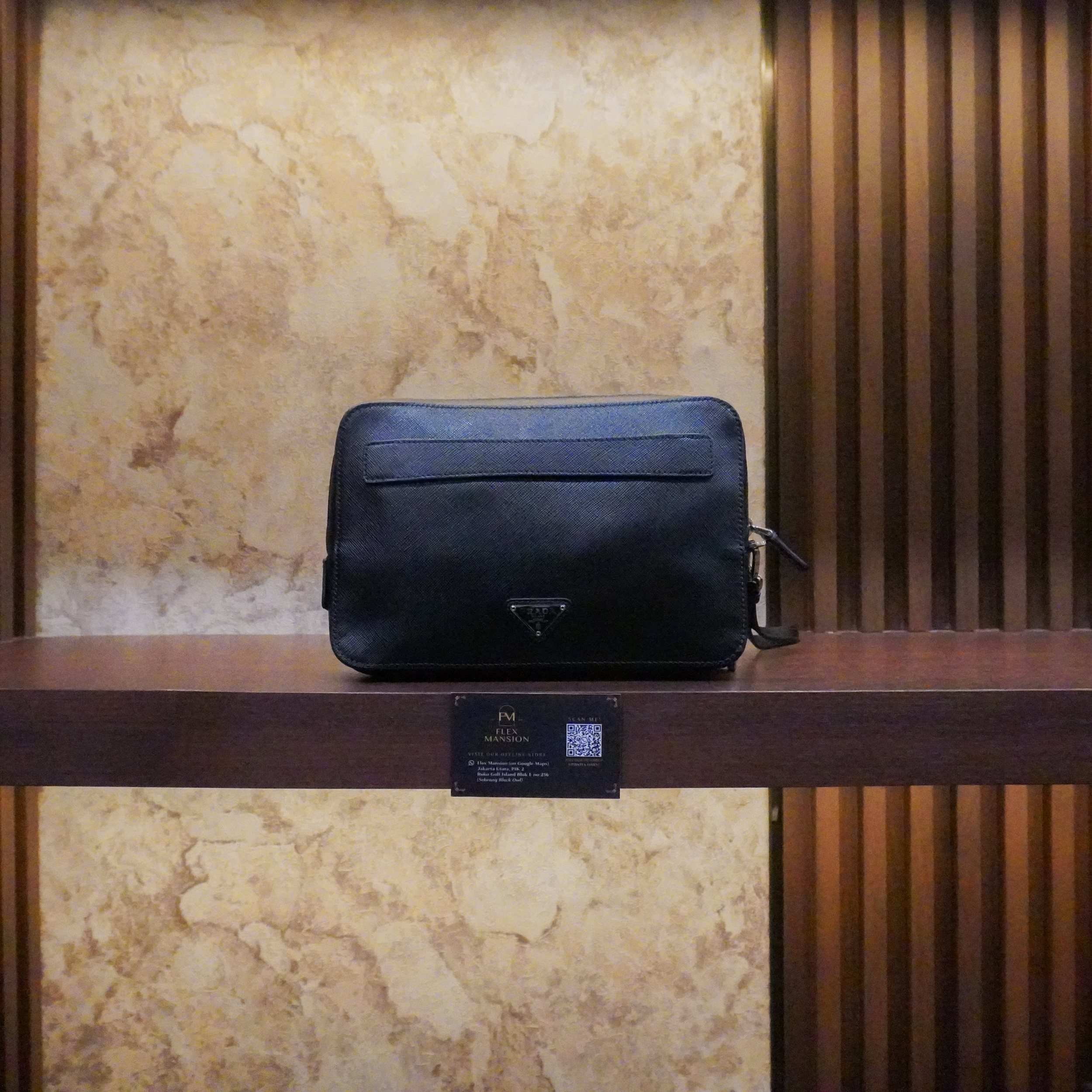 Prada saffiano pouch black (new 35jt