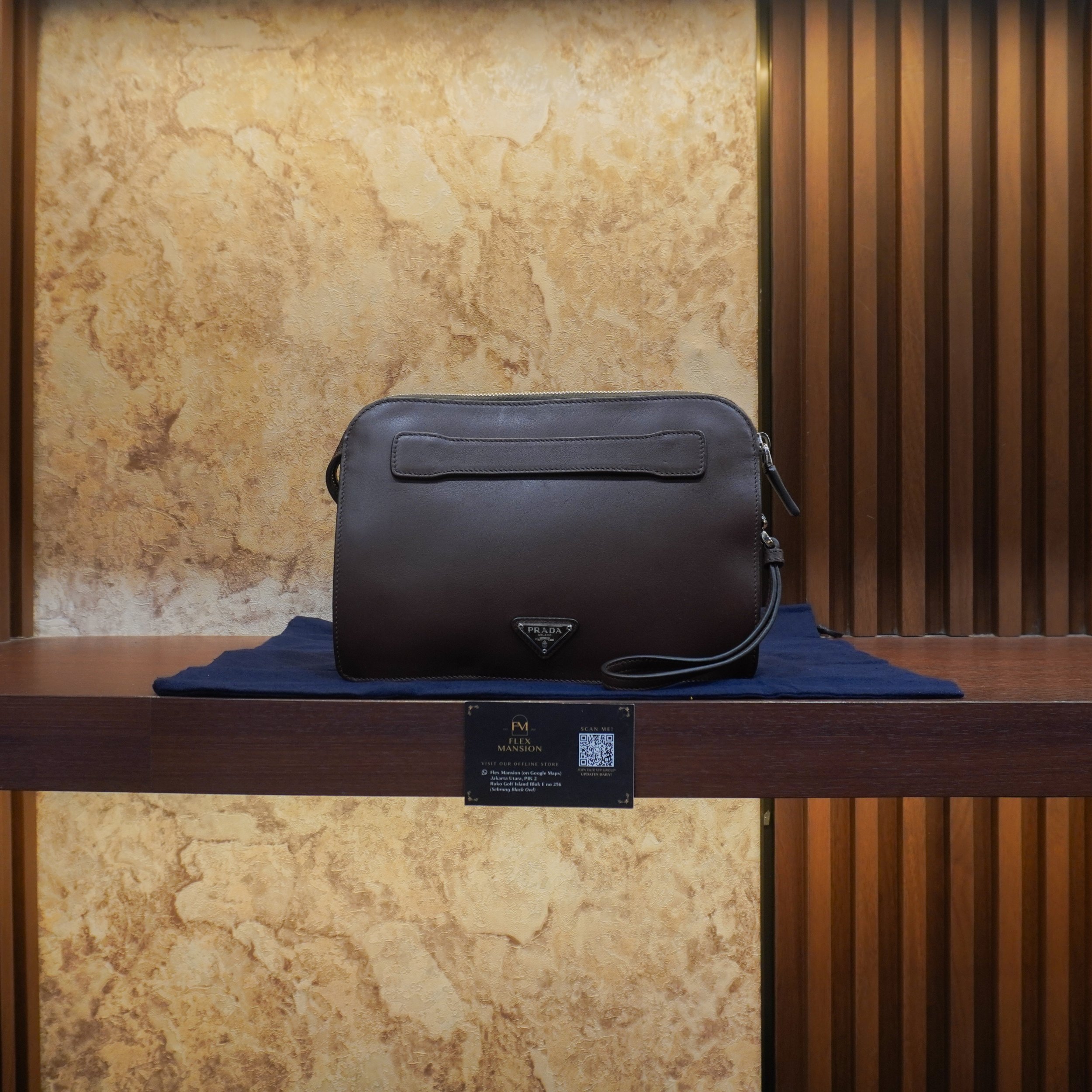 Prada standing leather pouch brown